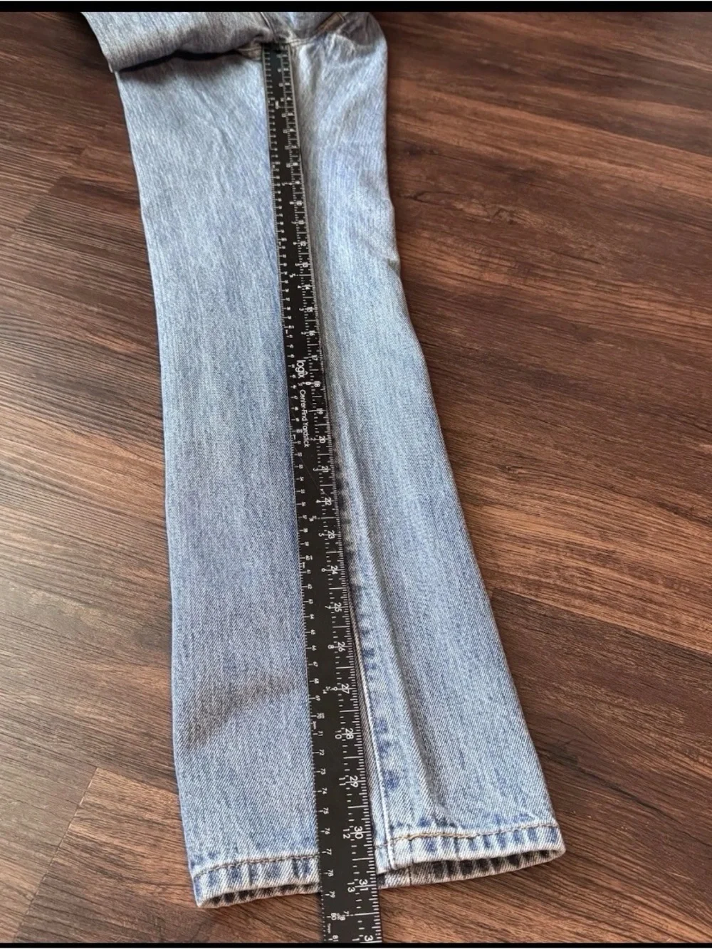 Levi's 501 Original Straight Leg Jeans W28 L31 Medium Wash Blue Cotton (0193)
